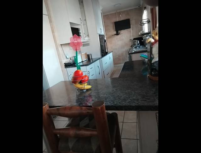 3 BEDROOM FREESTANDING FOR SALE IN BELLEVUE